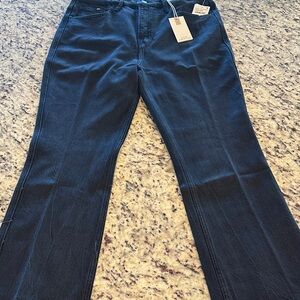 Good American Soft Tech Good Kick Flare Jeans